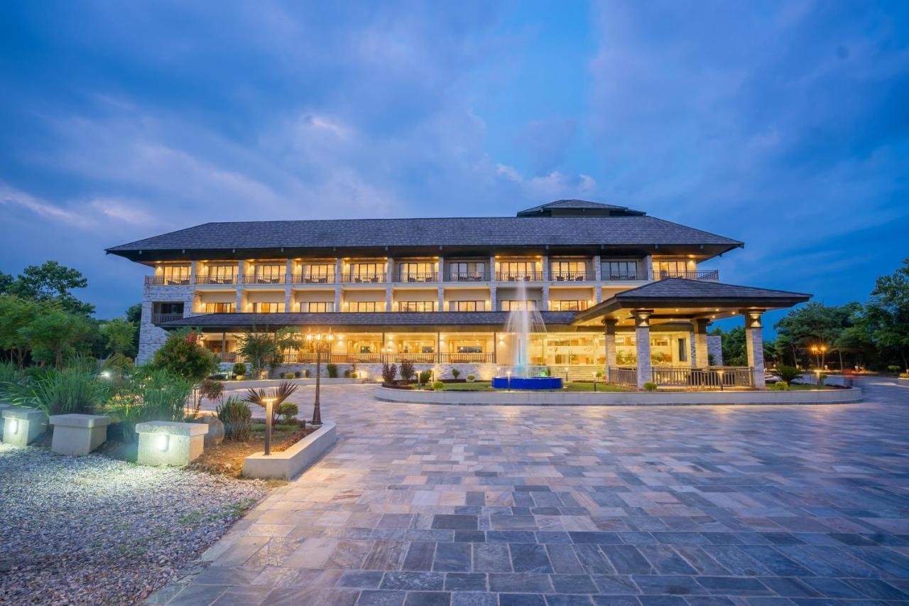Soaltee Westend Resort Chitwan Exterior photo