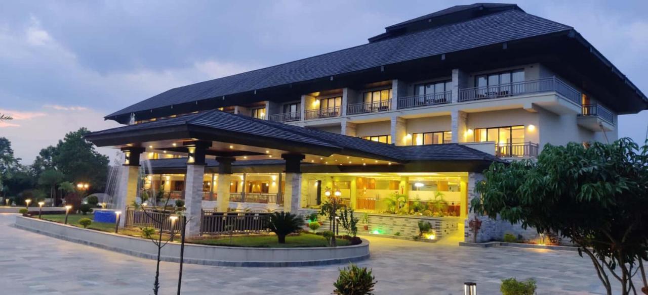 Soaltee Westend Resort Chitwan Exterior photo