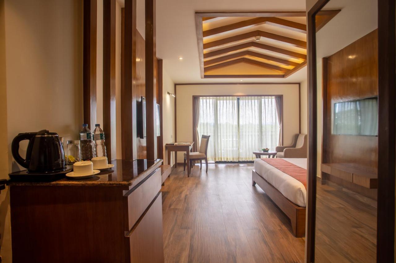 Soaltee Westend Resort Chitwan Exterior photo