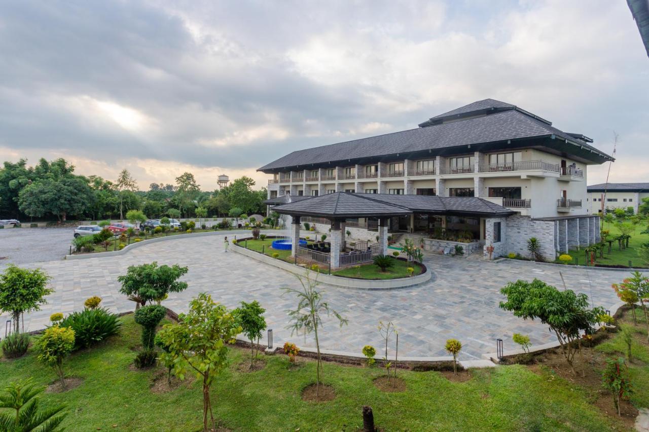 Soaltee Westend Resort Chitwan Exterior photo