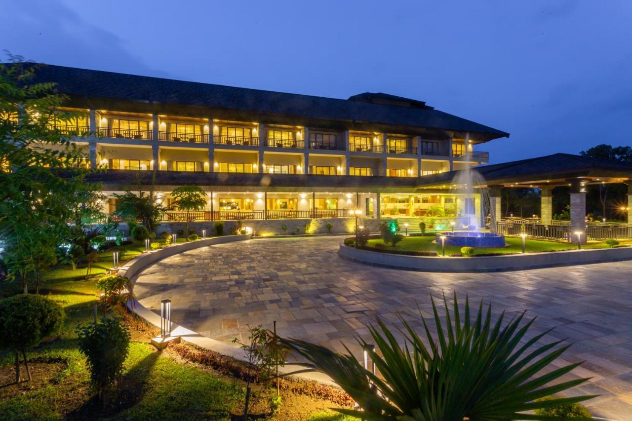 Soaltee Westend Resort Chitwan Exterior photo